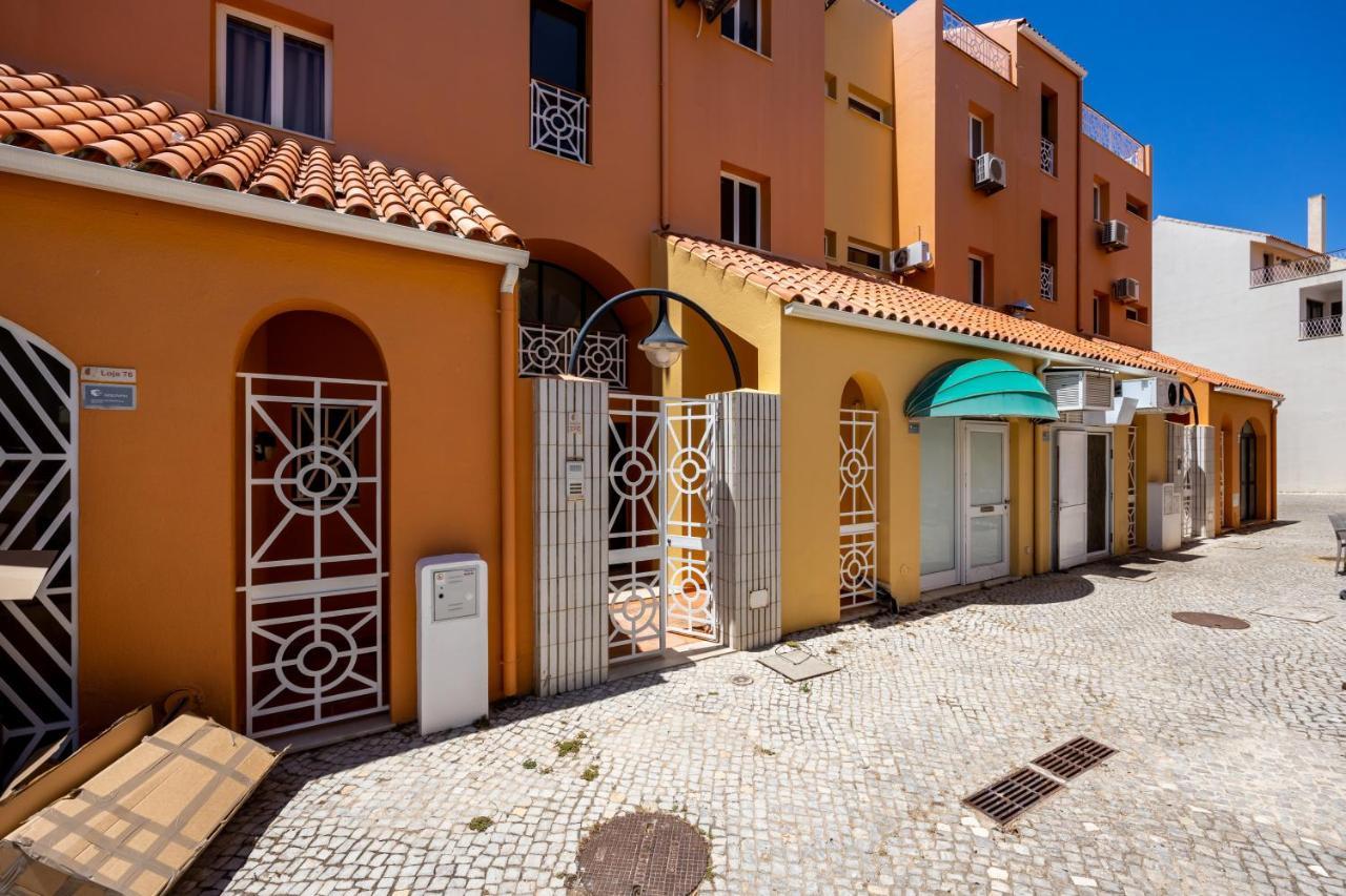 Daytona Beach Apartment ヴィラモウラ エクステリア 写真